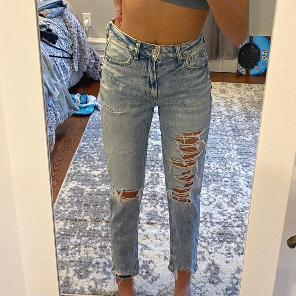 on hold american eagle mom jeans